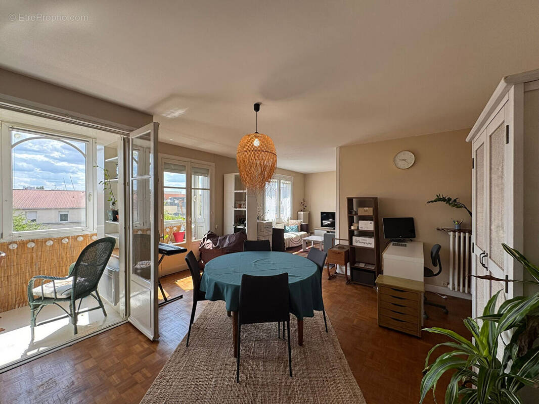 Appartement à REIMS