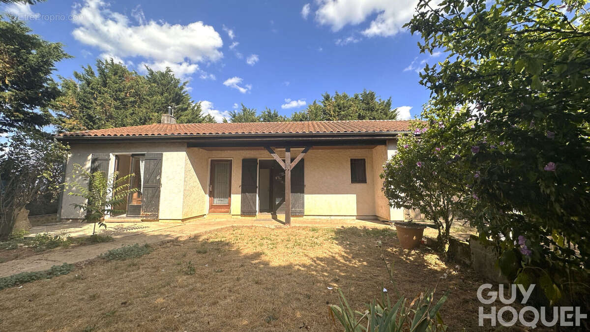 Maison à VOUNEUIL-SOUS-BIARD