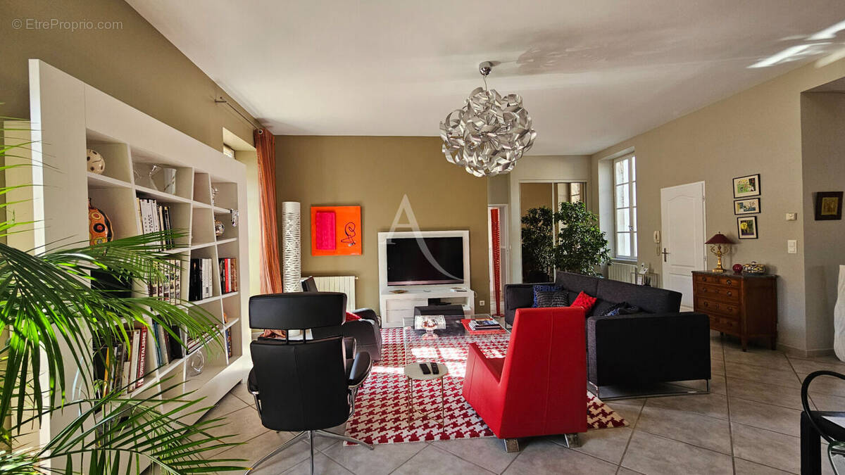 Appartement à NIMES