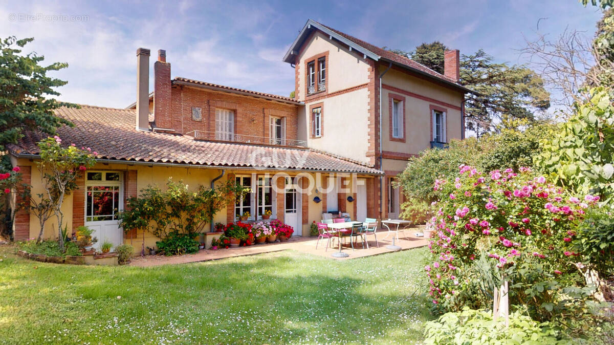 Maison à GRENADE