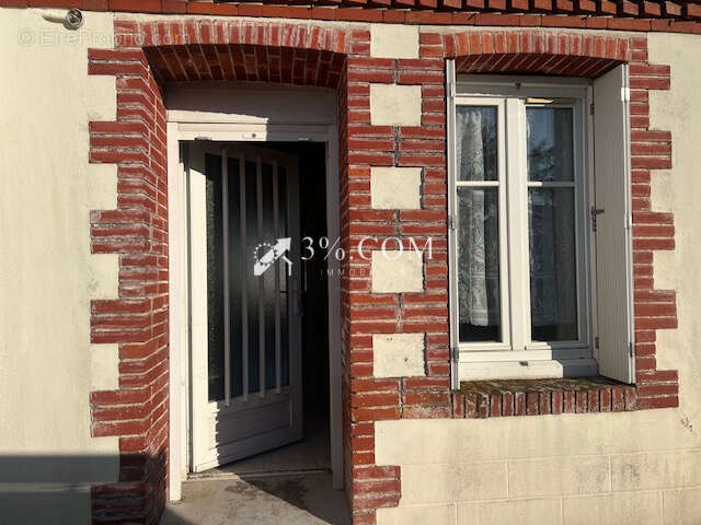 Maison à SAINT-JULIEN-DE-CONCELLES