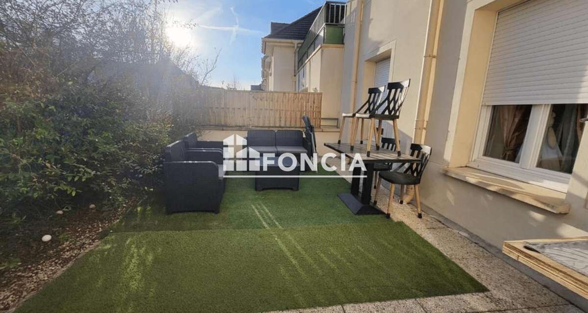 Appartement à PERSAN