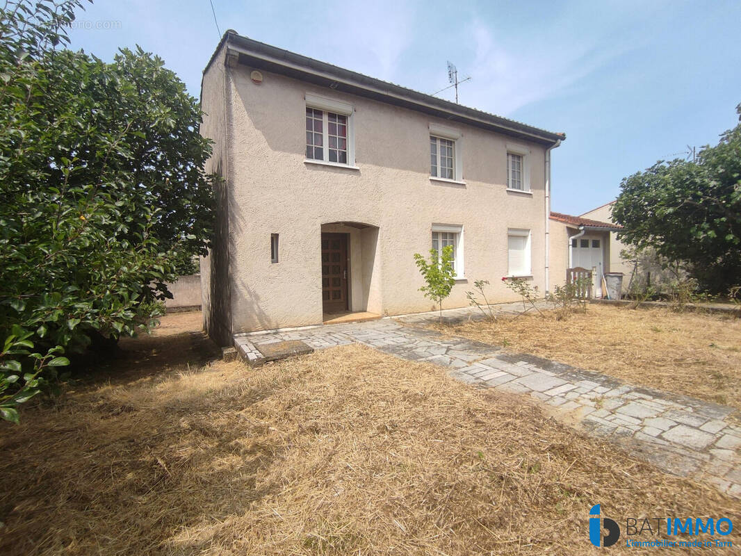 Maison à AUSSILLON