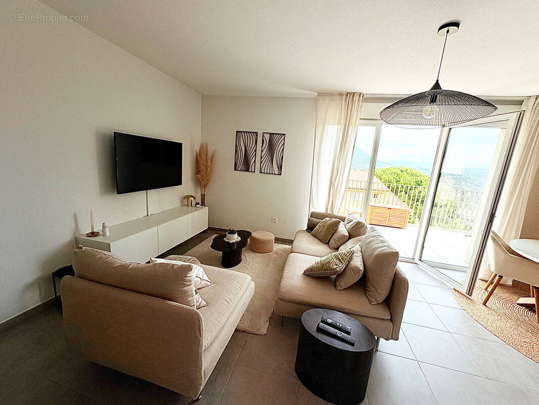 Appartement à VENCE