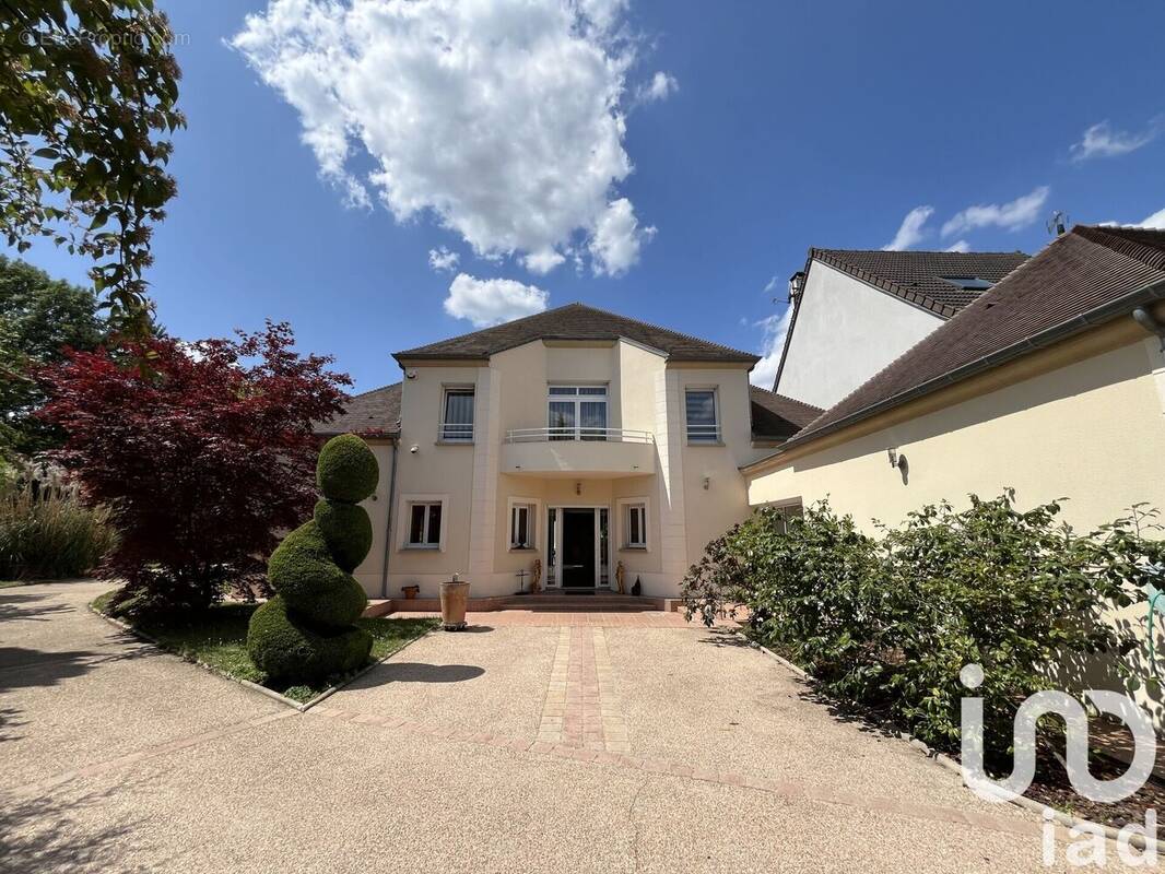 Photo 1 - Maison à NOISY-LE-GRAND