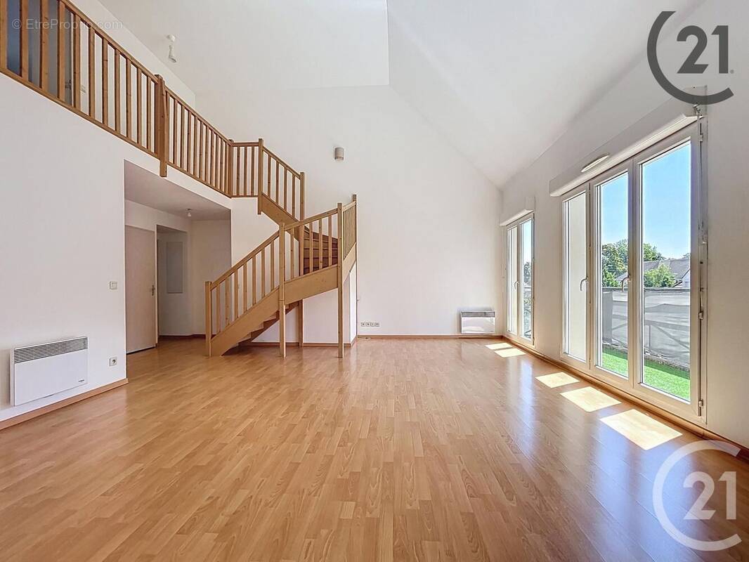 Appartement à LIEUSAINT