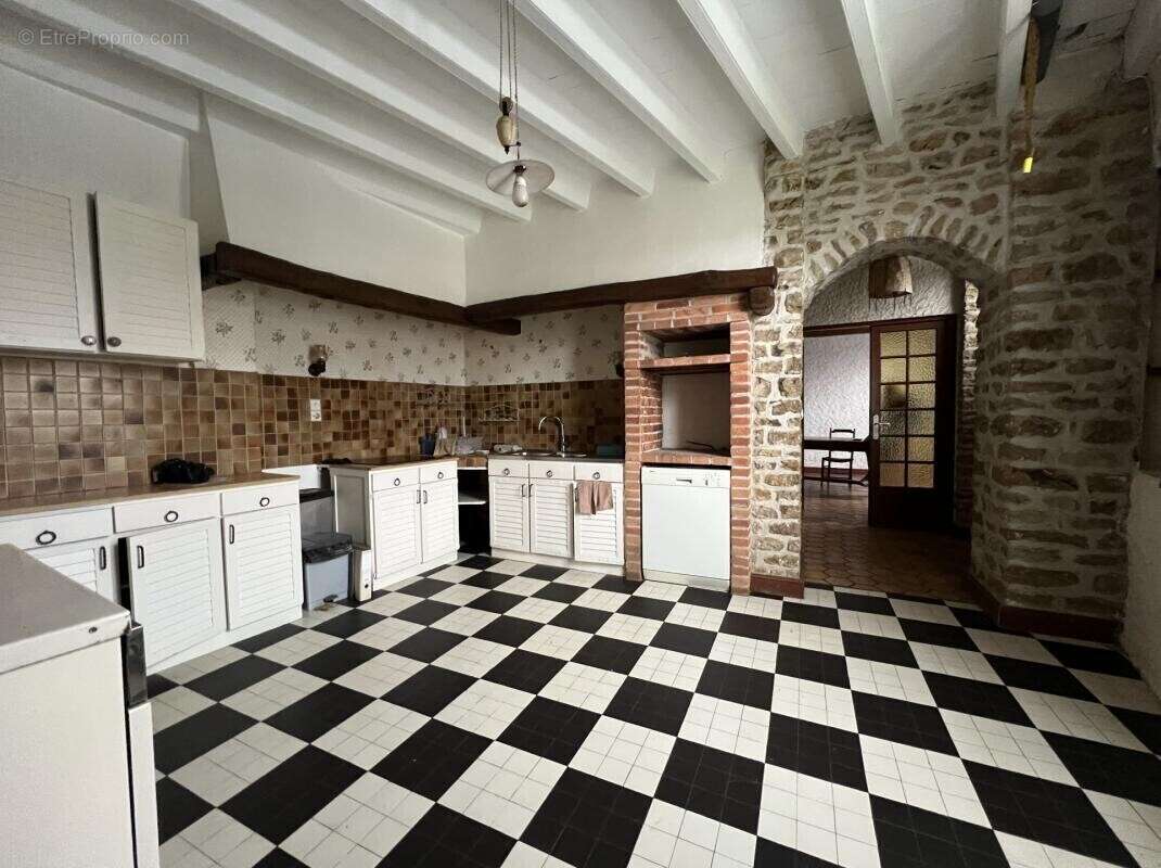 Maison à POITIERS