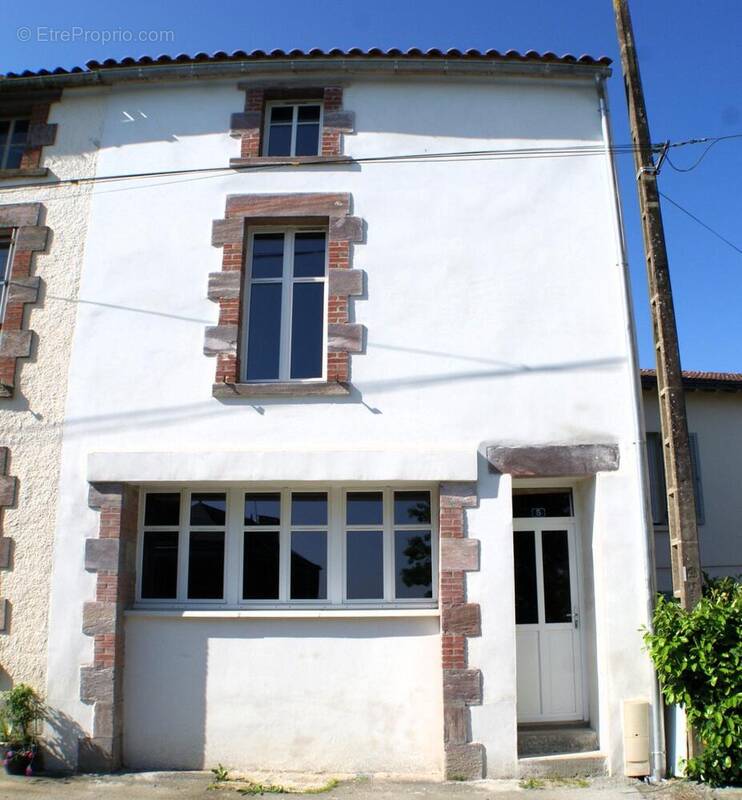 Photo 1 - Maison à LA CHATAIGNERAIE