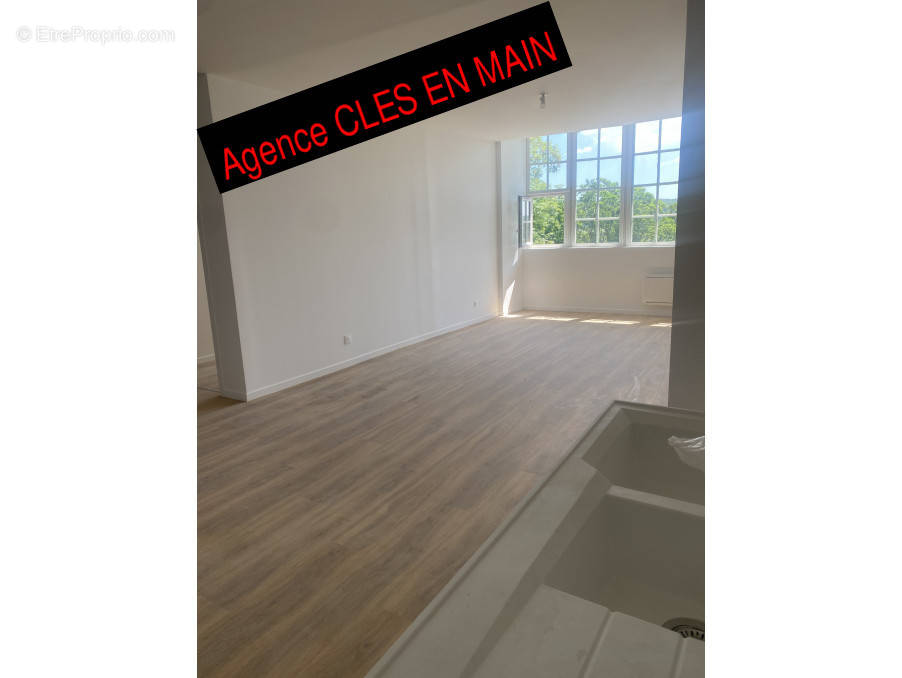 Appartement à PRESLES