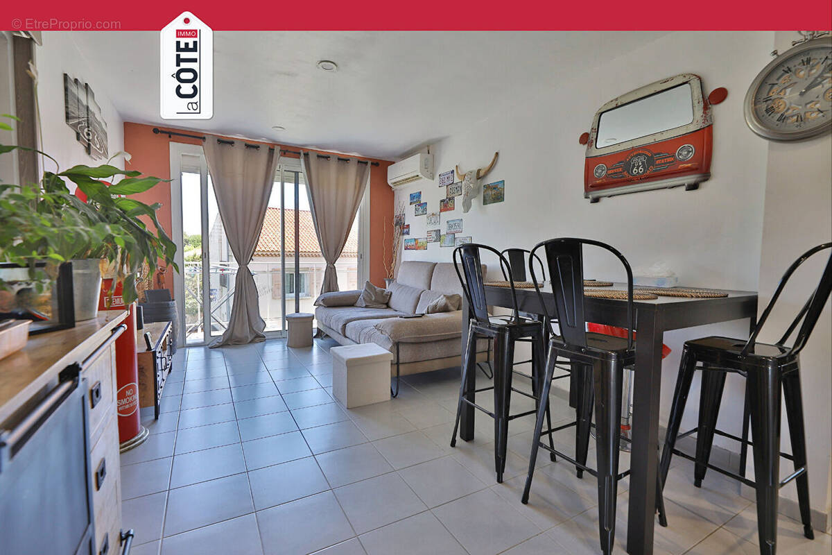 Appartement à CHATEAUNEUF-LES-MARTIGUES