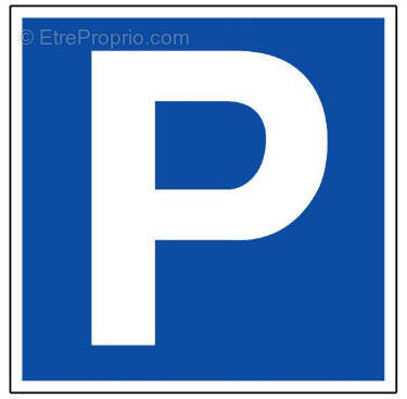 Parking à SAINT-GENIS-POUILLY