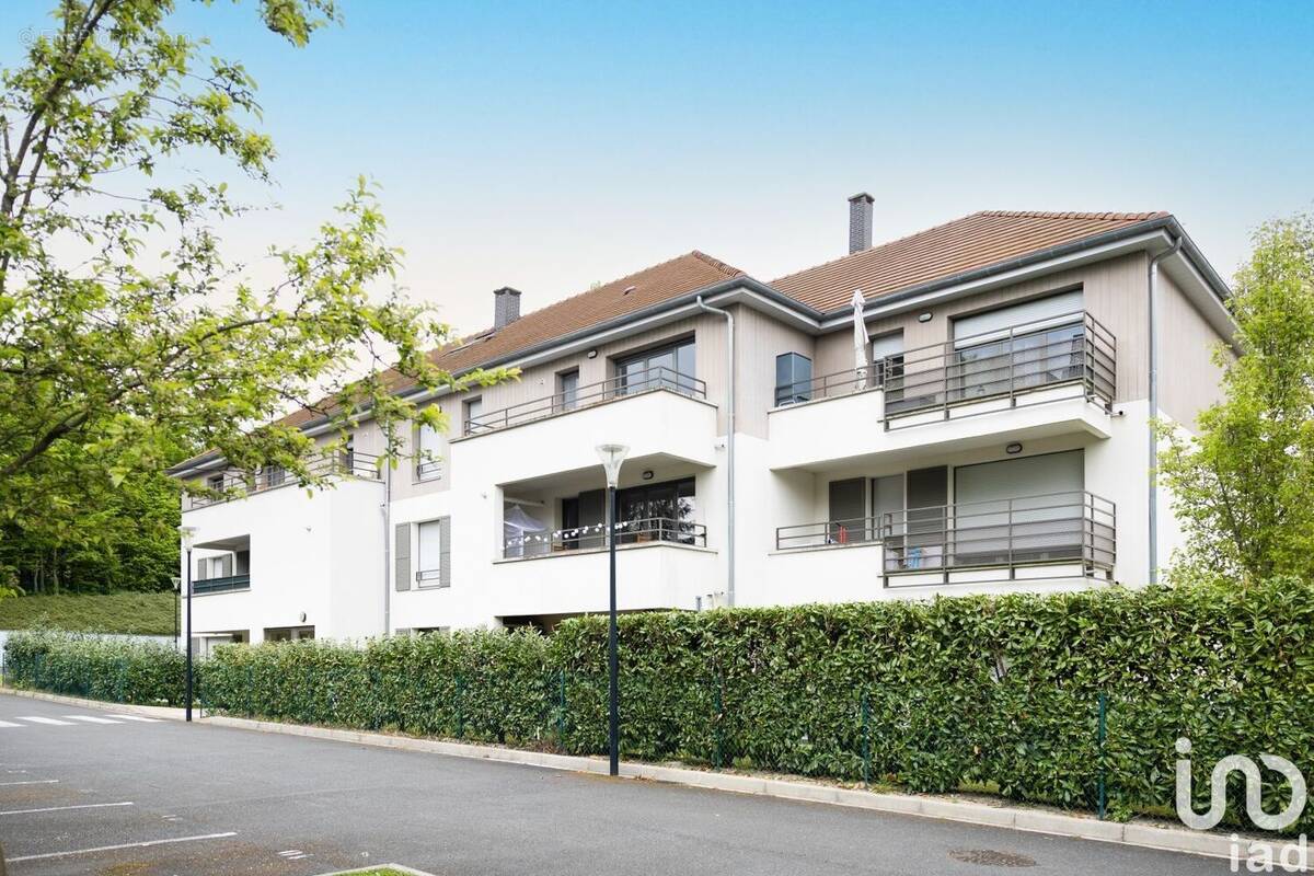 Photo 1 - Appartement à SAINT-GERMAIN-LES-CORBEIL