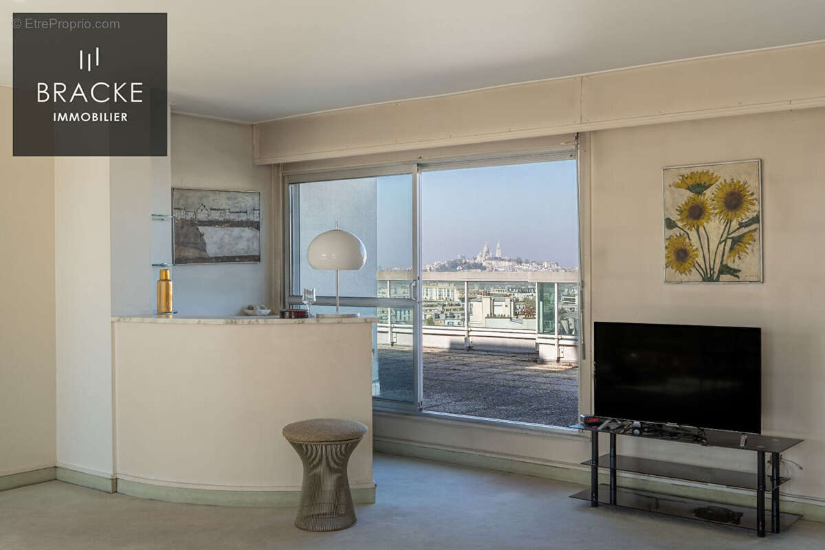 Appartement à PARIS-20E