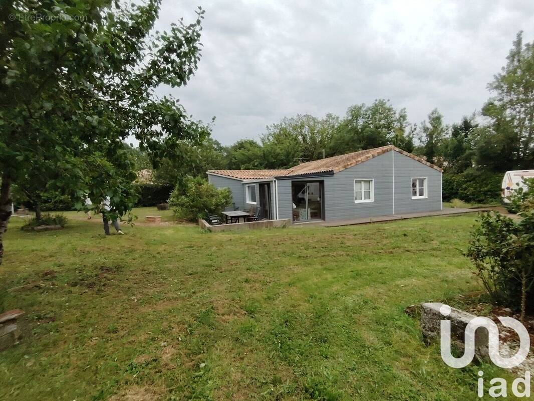 Photo 1 - Maison à TALMONT-SAINT-HILAIRE