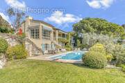 Maison à MOUGINS
