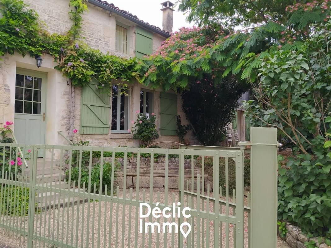 Maison à BENET