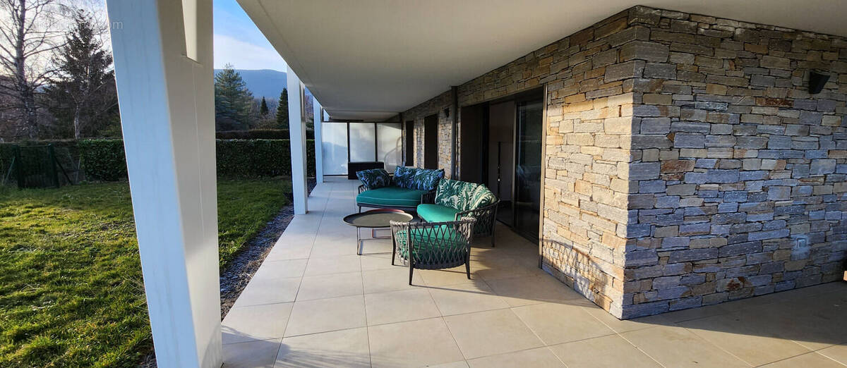 Appartement à DIVONNE-LES-BAINS