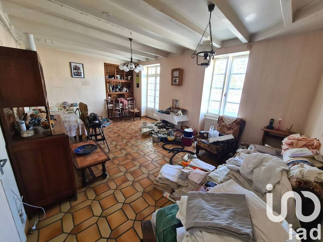Photo 1 - Maison à MATHA