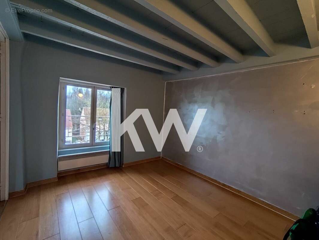 Appartement à SERAINCOURT