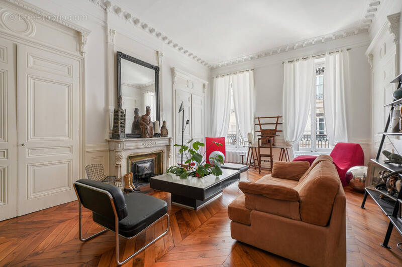 Appartement à LYON-6E