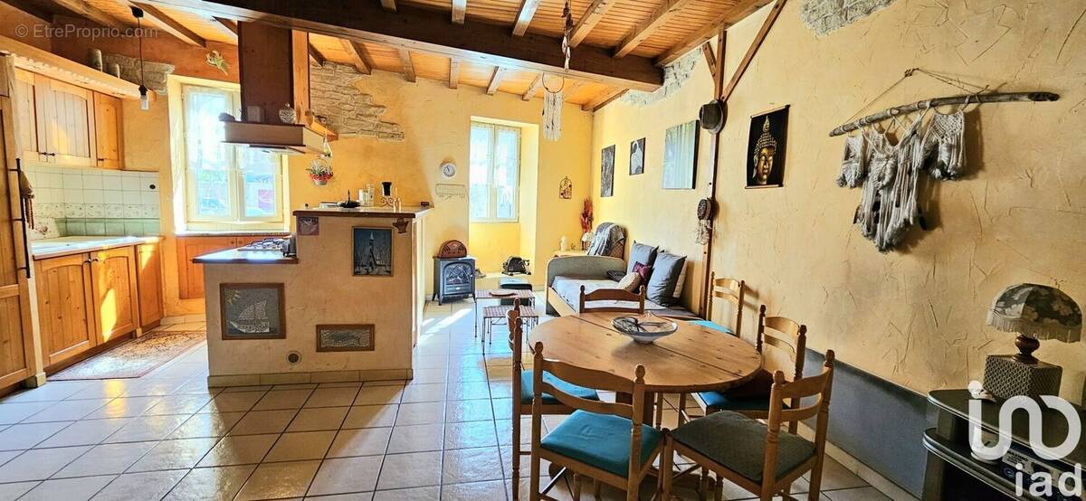 Photo 1 - Appartement à ETOILE-SUR-RHONE