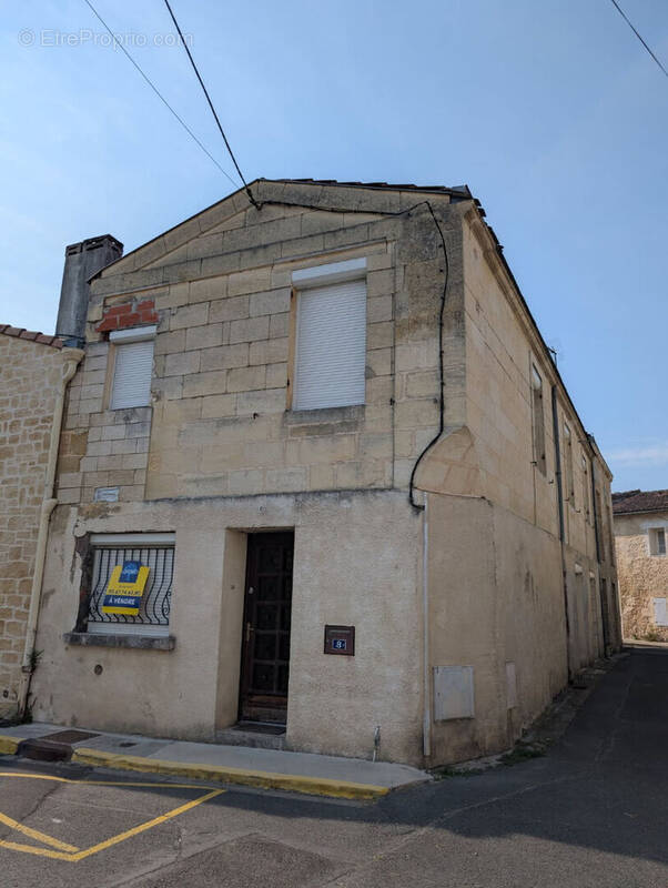 Maison à MACAU