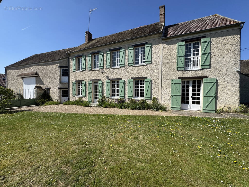 Maison à ORGERUS