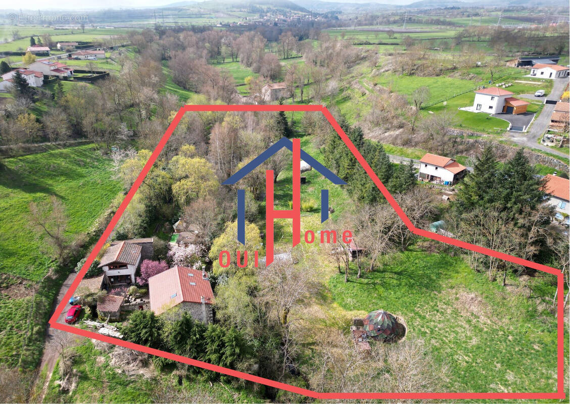 Maison à SANSSAC-L&#039;EGLISE