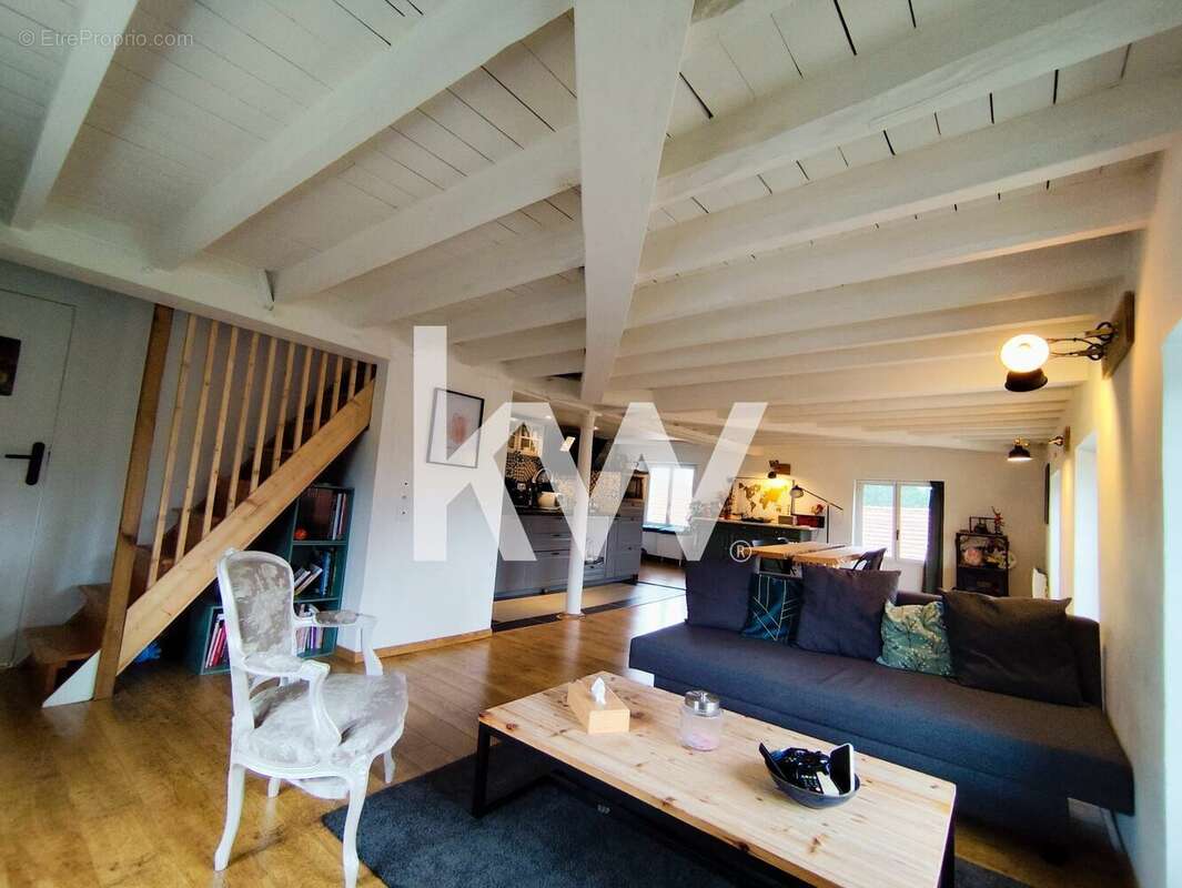 Appartement à SERAINCOURT