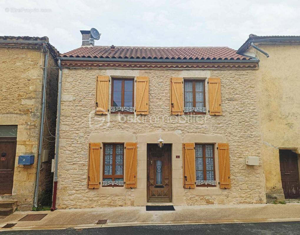 Maison à VILLEFRANCHE-DU-PERIGORD