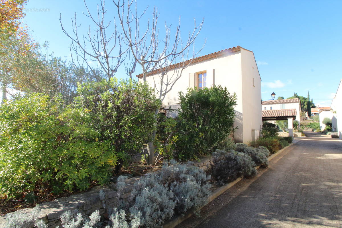 Maison à SAINT-LAURENT-DE-LA-CABRERISSE