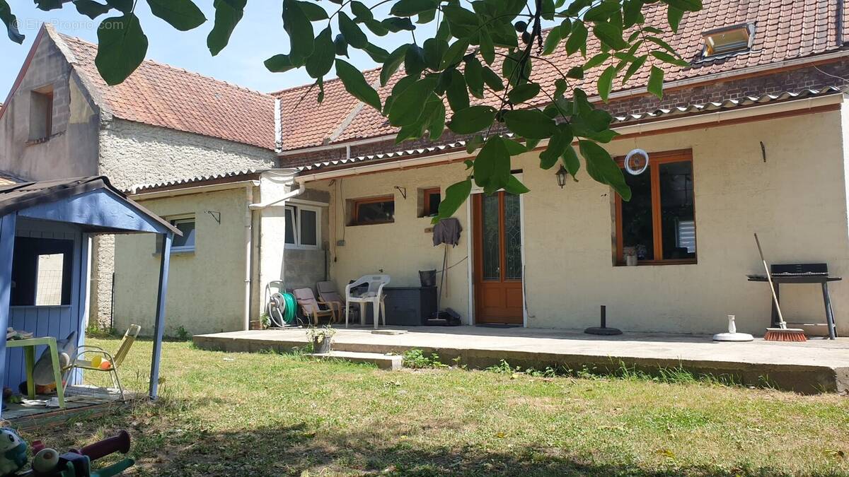 Maison à NOYELLES-GODAULT