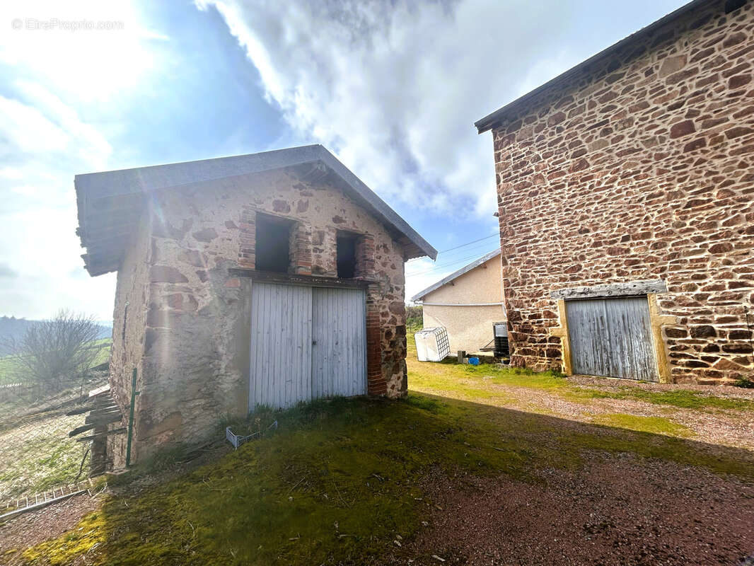 Maison à CHARLIEU