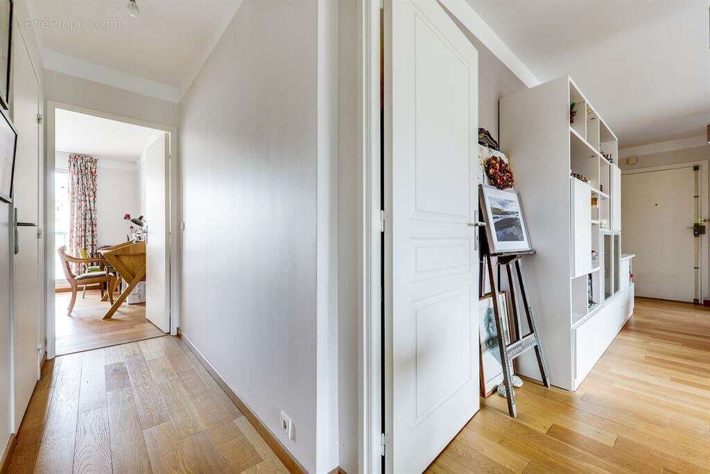Appartement à PARIS-12E