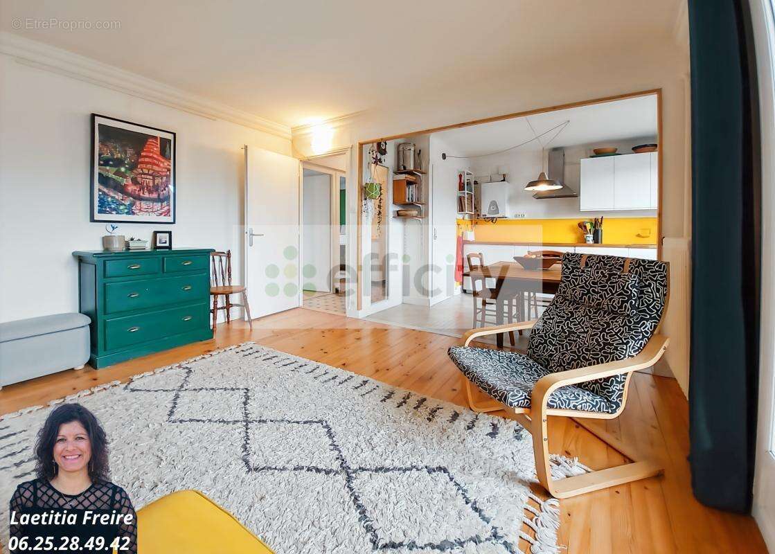 Appartement à LA ROCHE-SUR-FORON