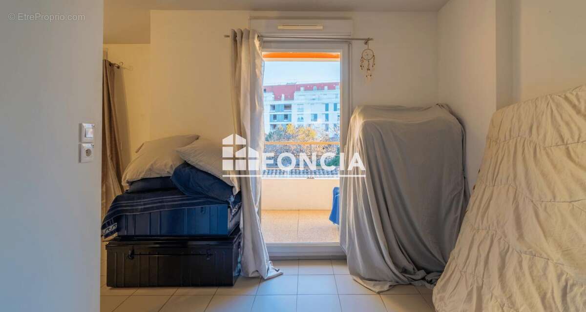 Appartement à MARSEILLE-10E
