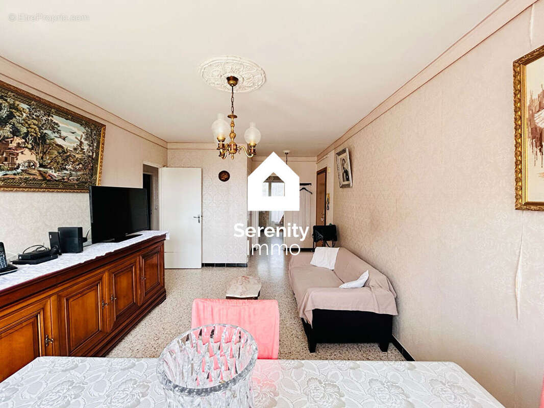 Appartement à MARSEILLE-15E