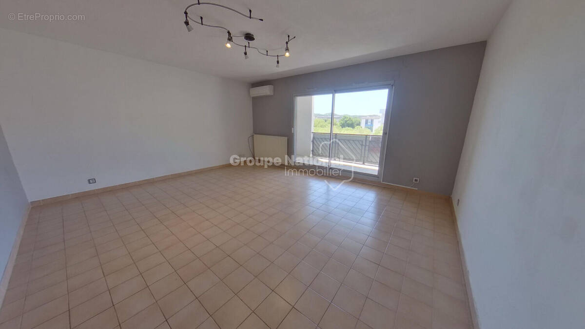 Appartement à LES ANGLES