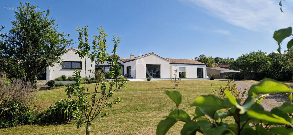 Maison à BREM-SUR-MER