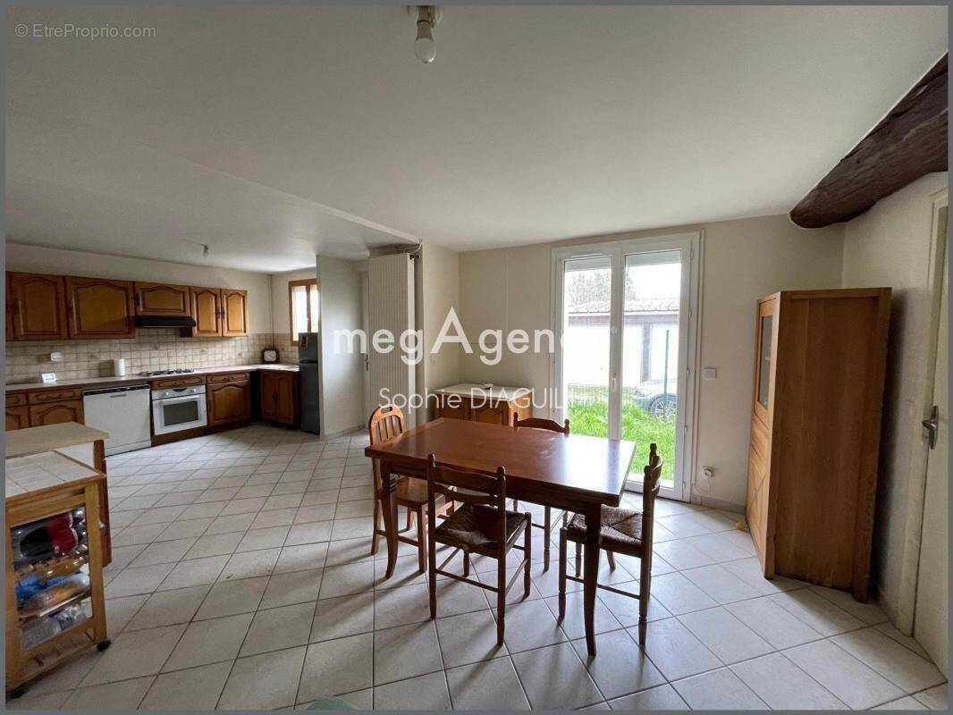 Appartement à VILLEVAUDE