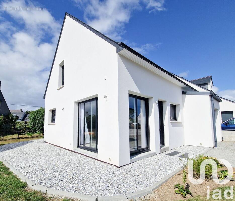 Photo 1 - Maison à PLOUHINEC