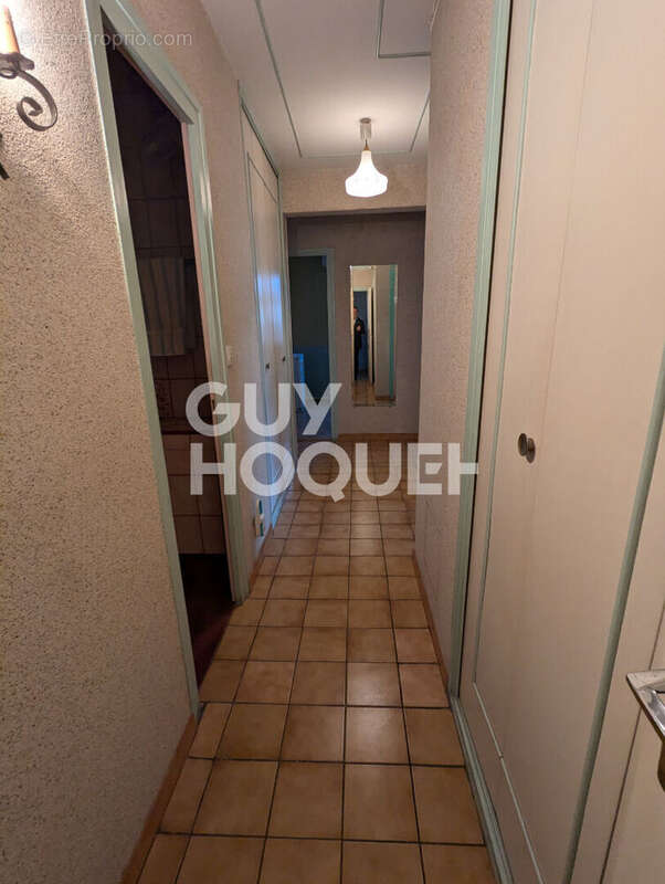 Appartement à DECINES-CHARPIEU