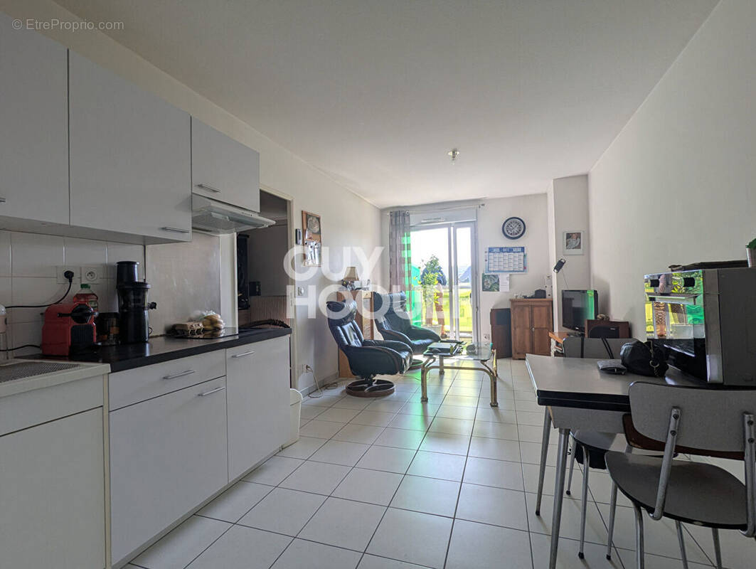 Appartement à DECINES-CHARPIEU