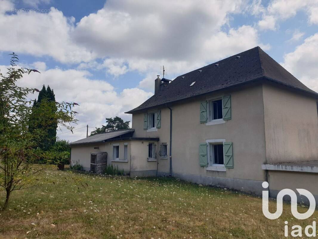 Photo 1 - Maison à SAINT-BONNET-L&#039;ENFANTIER