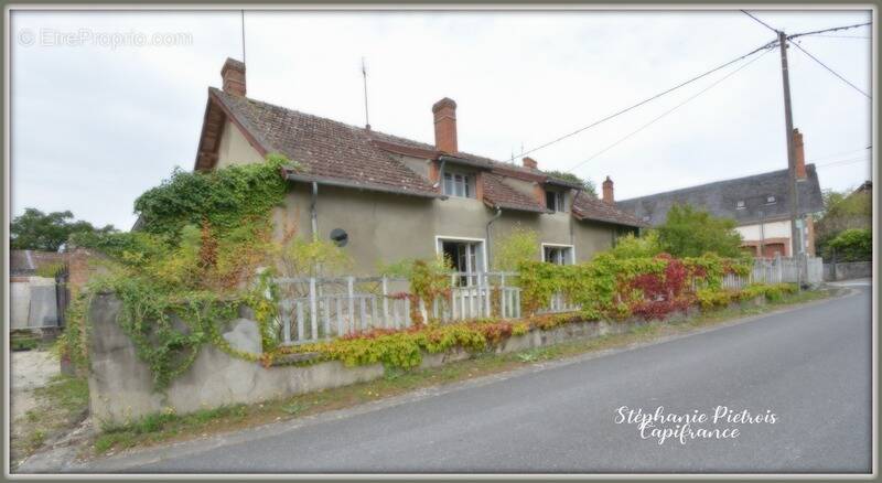 Maison à NEUVY-SUR-BARANGEON