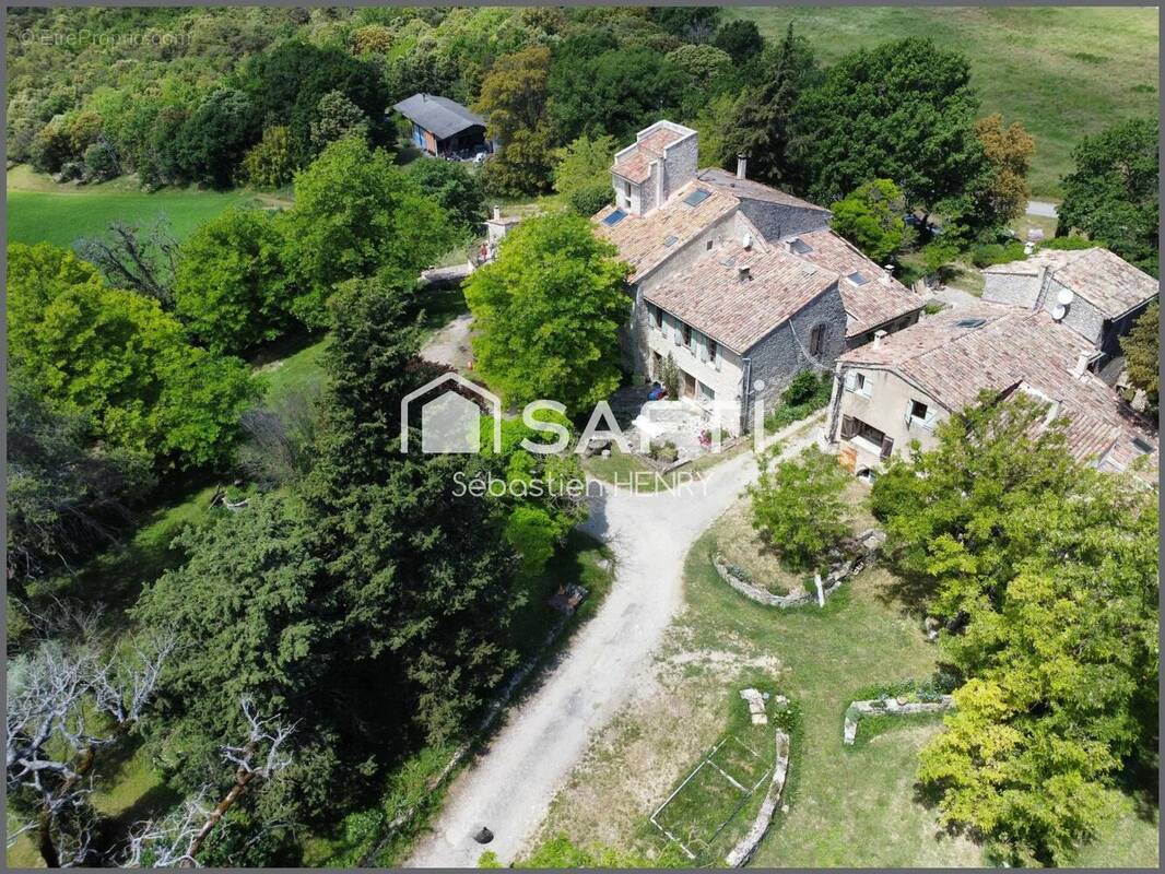 Photo 1 - Maison à CERESTE