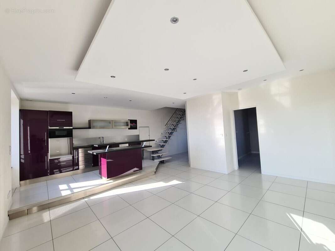 Appartement à MONTAGNY