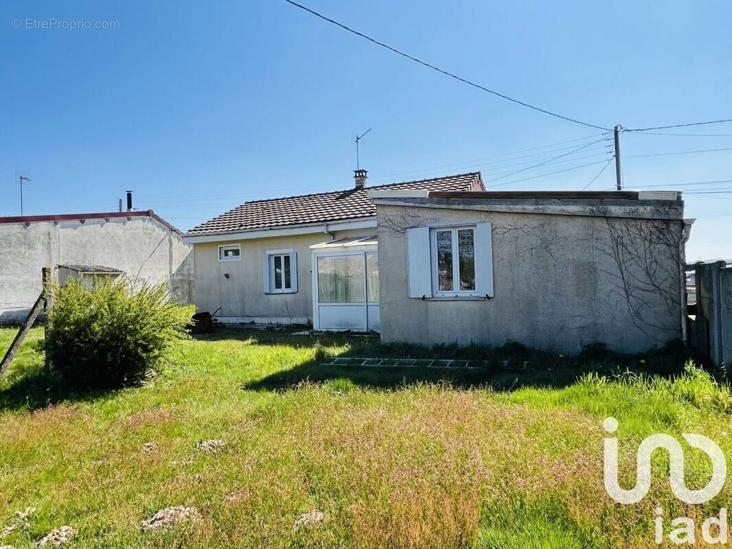 Photo 1 - Maison à SULLY-SUR-LOIRE