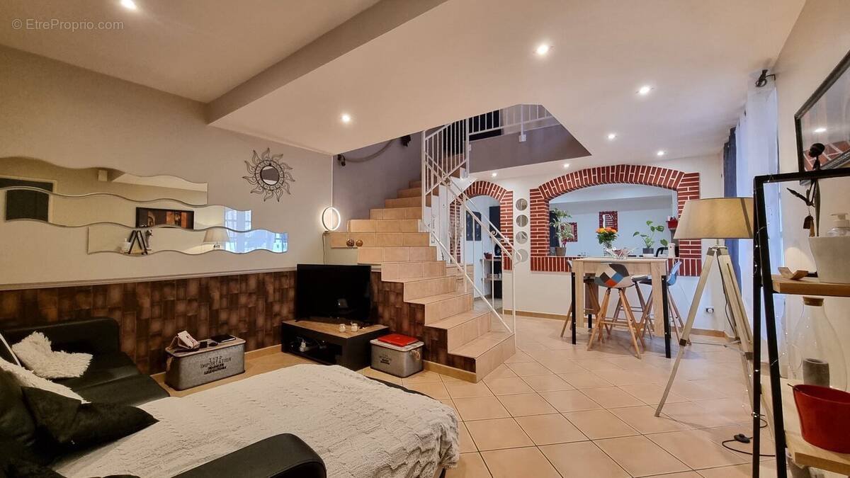 Maison à MAZERES
