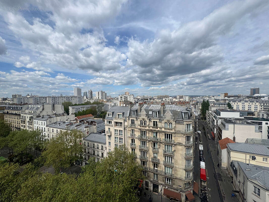 Appartement à PARIS-19E